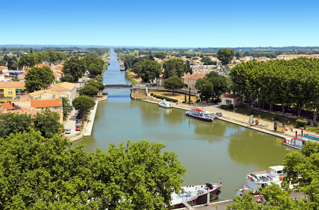 Aigues-Mortes Door Lamax
